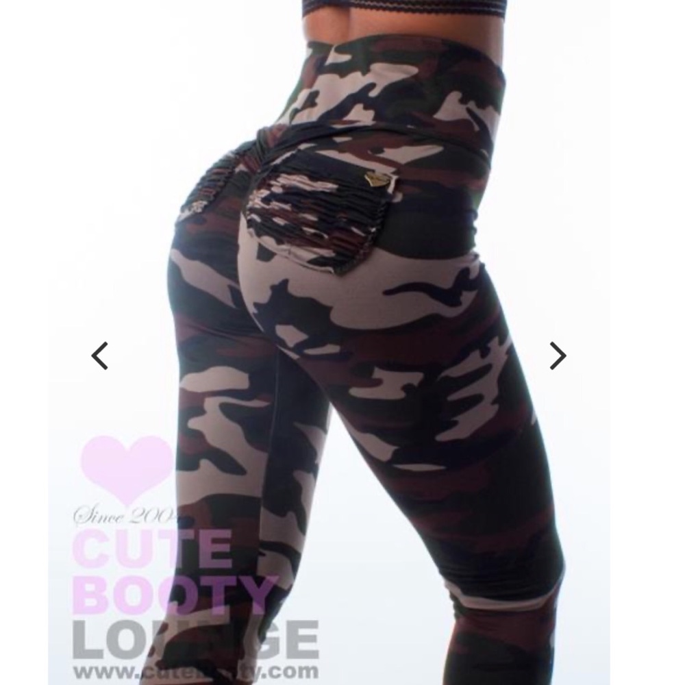Cutebootylounge “Soldier of Love” leggings